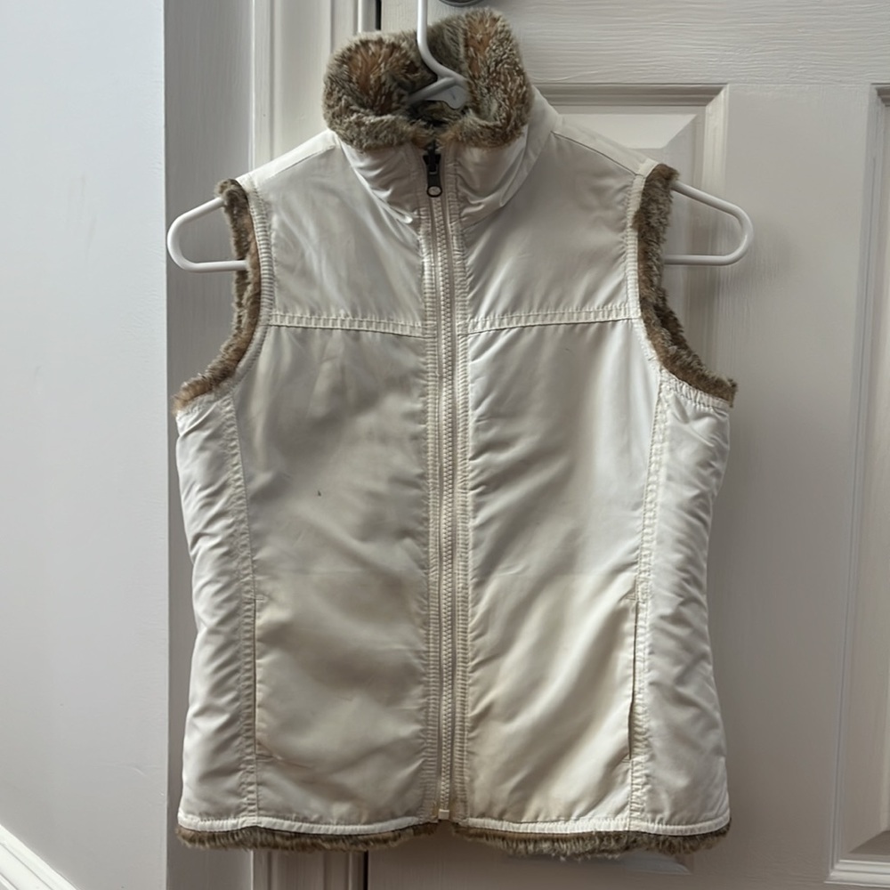 Reversible Vest - Picture 3 of 4